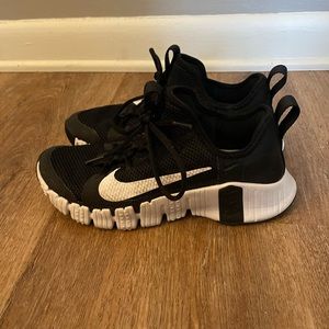 Nike Women's Free Metcon 3 Training Shoes